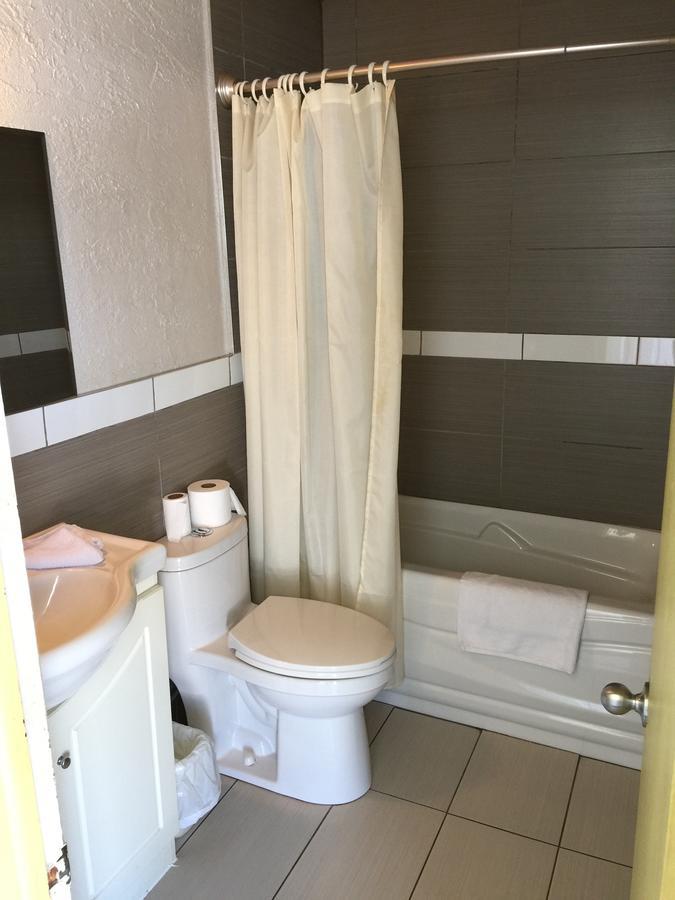 تيربون Motel La Siesta De Gascon المظهر الخارجي الصورة