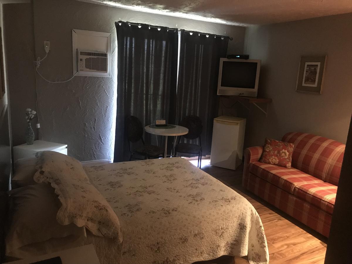 تيربون Motel La Siesta De Gascon المظهر الخارجي الصورة